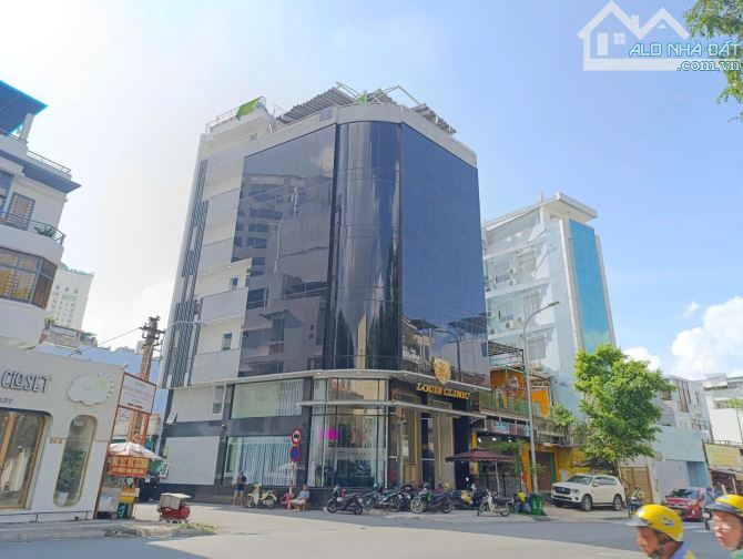 Siêu phẩm góc 2 mặt tiền Lê Thánh Tôn, P. Bến Nghé, Quận 1 (8 x 12) - HĐT 180tr/th - 65 Tỷ