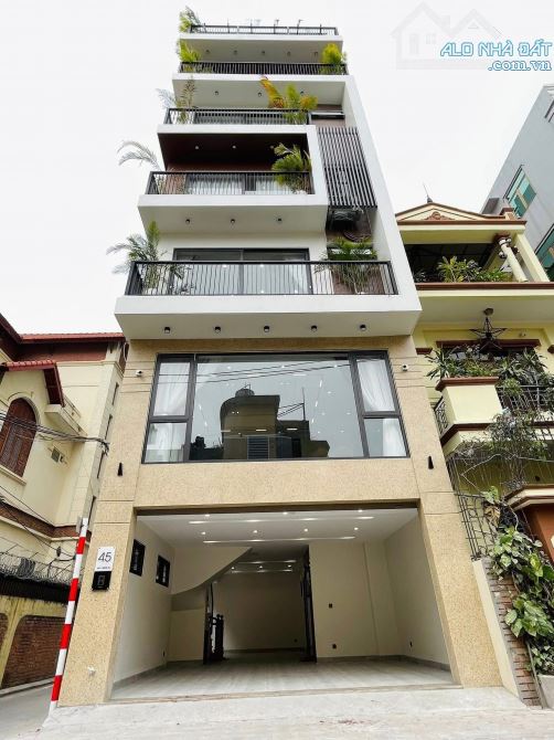 Siêu phẩm Vip cực hiếm bán khu vực Ba Đình dt 110m2 thiết kế 9 tầng. Dòng tiền 200tr/tháng