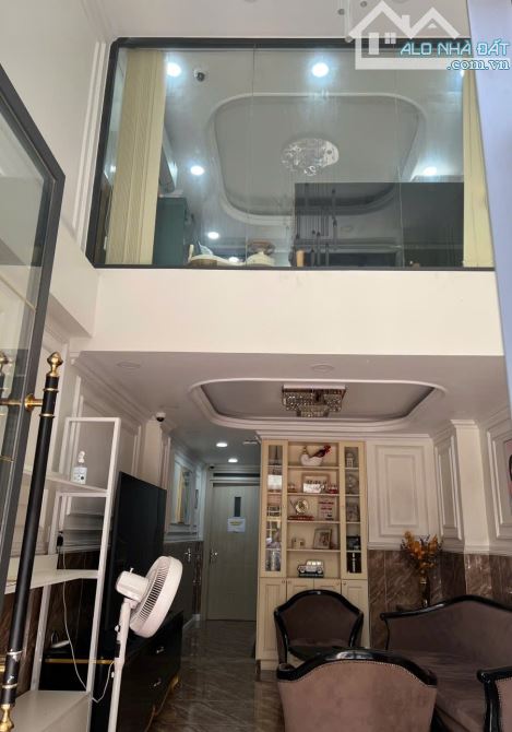 Bán Nhà Có Hầm Xe Hơi - Trung Tâm Quận 5 -- 60m²(3,8 x 16 Nở Hậu ) 7 Tầng - 17 Tỷ TL 💦