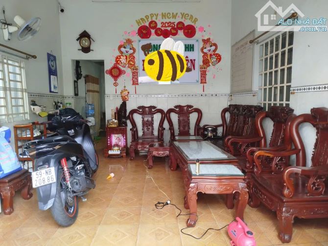 Chủ thiện chí, cần bán gấp căn nhà Nguyễn Phúc Chu, p15, Tân Bình, 94m2, 11.5ty TL mạnh