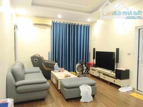 NHÀ BA ĐÌNH GIÁ MỸ ĐÌNH FULL NỘI THẤT 42M X 4 TẦNG MT 4,5M 8.6TỶ