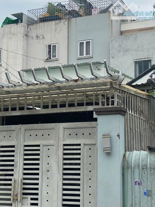 Bán nhà An Phú Đông Q12 diện tích 96m2 Giá rẻ 4 tỷ 8 Sổ hồng riêng