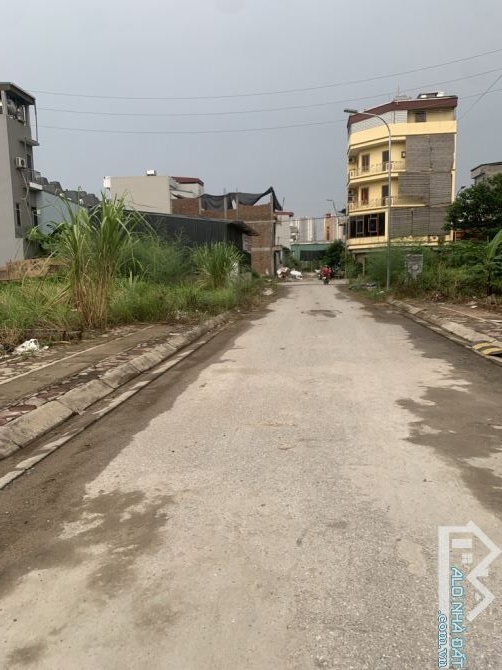 99m2 ĐẤT, PHÂN LÔ, ÔTÔ TRÁNH, LÀN 2 QL32 - TT TRẠM TRÔI - HÀNG XÓM LIDECO, nhỉnh 13 tỷ