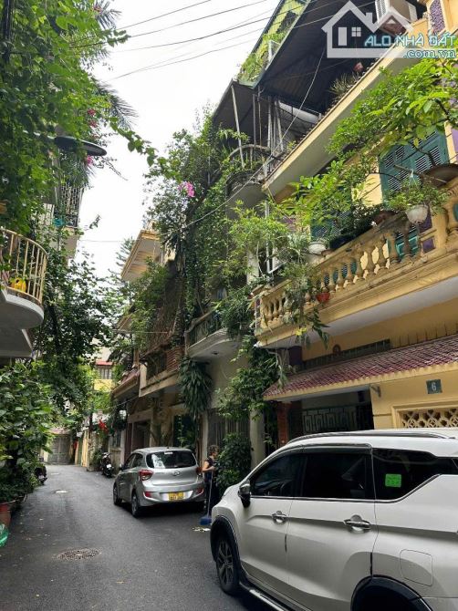 Bán nhà Nguyên Hồng 70,31m² 5 tầng ô tô tránh hàng hiếm giá 19,2 tỷ tin thật 100%