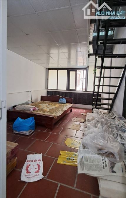 BÁN ĐẤT TẶNG NHÀ 2 TẦNG PHỐ CÙ CHÍNH LAN , QUẬN THANH XUÂN
