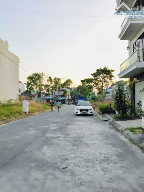 Duy nhất 1 lô khu phân lô Đống Chuối, Hùng Vương 93,6m2-Giá 3,8x tỷ