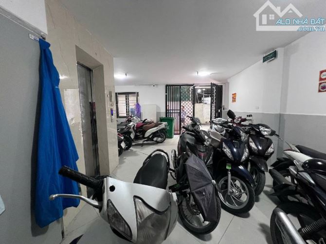 Bán Tòa Căn Hộ DV Mễ Trì 68m x 8T, MT 7m, Ô Tô Gần, KD, 15P Full Nt, 16,4 tỷ