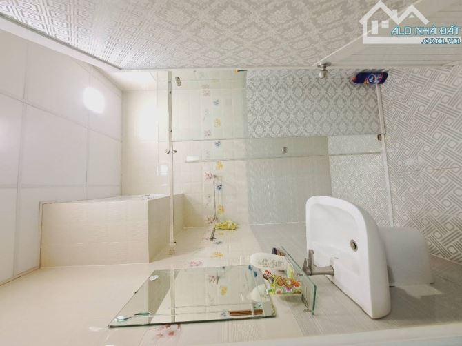 💥 BÀ HOM - Q6 - GẦN VÒNG XOAY PHÚ LÂM - 73M2 - 2 TẦNG - HẺM XE HƠI