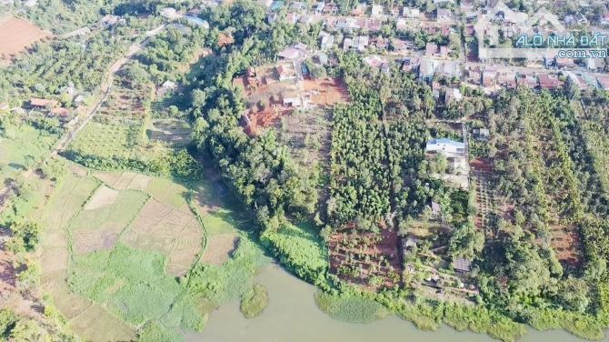 LÔ 5700m2 ĐẤT THỔ CƯ MẶT HỒ ĐẠT LÝ 6.5Tỷ