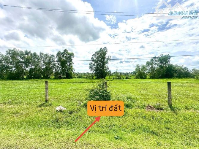 bán rẻ lô đất ngay ngã ba mỹ hạnh, thổ cư, sổ hồng riêng 180m2 giá 1tỷ 50tr
