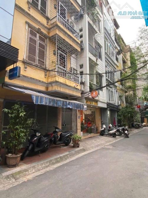 BÁN NHÀ TAM TRINH – 55m², GIÁ 23.5 TỶ – PHÂN LÔ VỈA HÈ – Ô TÔ TRÁNH  – THANG MÁY