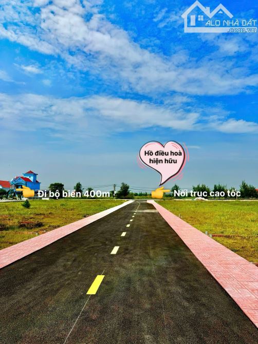 TRỤC CHÍNH HƯỚNG BIỂN - 400m RA BÃI TẮM - 85m2 - GIÁ CHỈ HƠN 2 TỶ