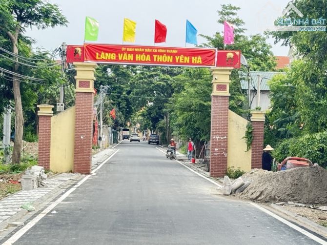 ĐẤT ĐẸP THÀNH PHỐ VEN SÔNG,ĐƯỜNG XE 7 CHỖ NGỦ TRONG NHÀ