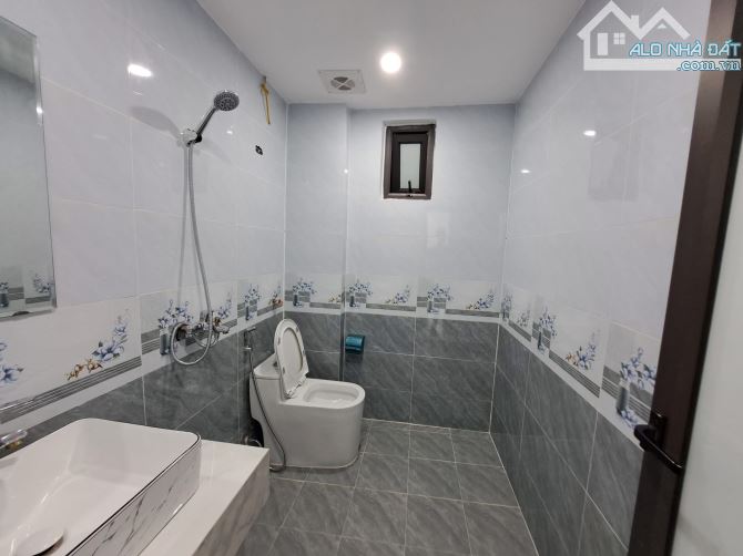 ⸻  🏡 Nhà 6 tầng mới – Cổ Điển A, Thanh Trì – 32m² – MT 6m – giá 5,8 tỷ