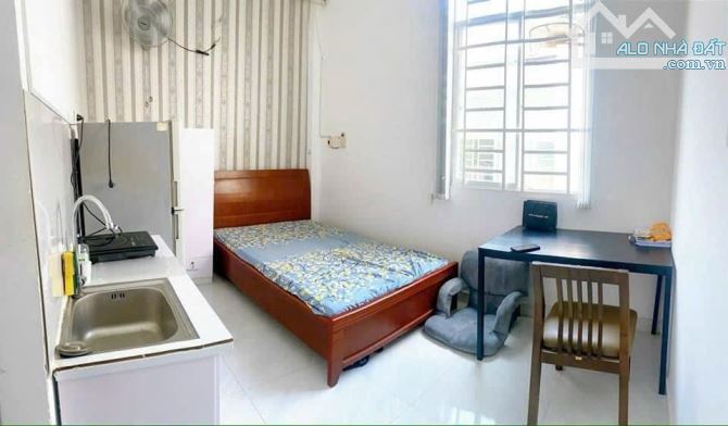 cho thuê phòng âu dương lân q8 có bancol lớn gần cầu chữ y gần đh công nghệ sài gòn gần q1