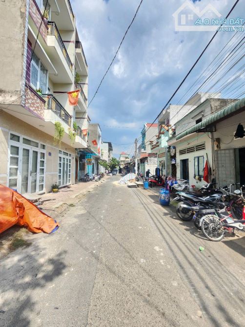 Bán đất KDC An Bình 2 gần đường Nguyễn Tri Phương P.An Bình Tp Dĩ An giá 3ty750 M7006