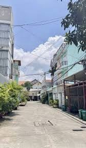 MUA ĐẤT TẶNG NHÀ - 136M2 NGANG 6,5M - XE TẢI NGỦ TRONG NHÀ - HUỲNH TẤN PHÁT - HƠN 7T.Ỷ