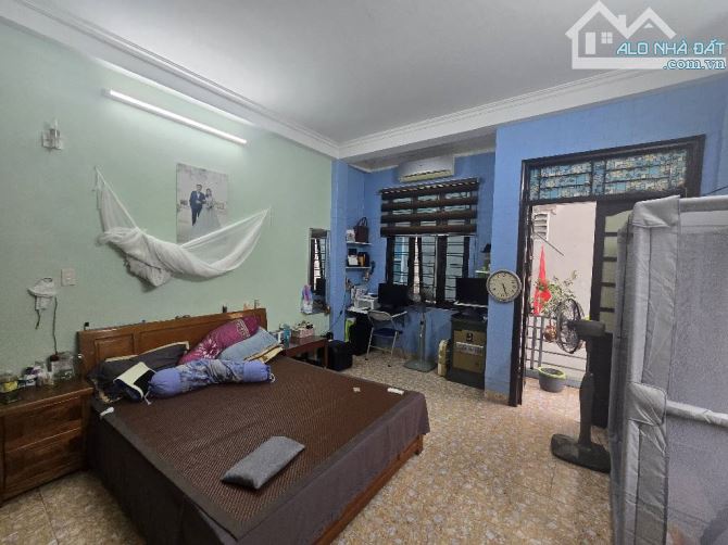 Nhà Liên Mạc phân lô ô tô DT 50m² – 5 tầng – Mặt tiền 4.3m – Giá 8.6 tỷ