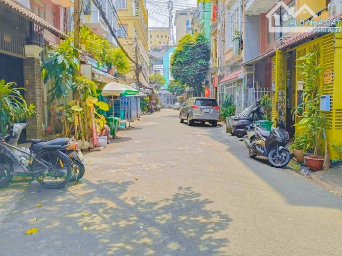 Chủ ngộp! Đất hẻm đường số 2 Trường Thọ, 82m2 ngang 5m, đường xe tải,gần Metro. Chỉ 5.5 tỷ