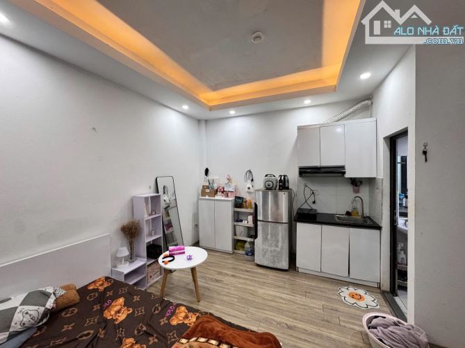 Nhà Trần Cung – 48m² – 5 tầng – Mặt tiền 4m – Giá 9.3 tỷ – Dòng tiền 40 triệu / tháng