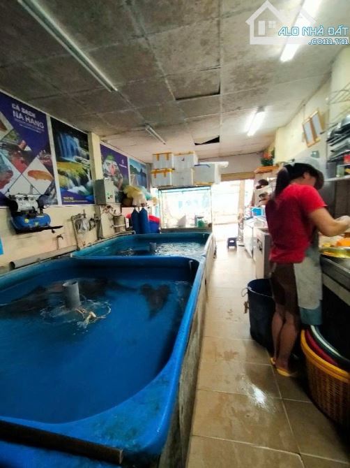 LÔ GÓC TRUNG KÍNH – NGÕ THÔNG, VỈA HÈ - XÂY CHDV – 51M² – 21.5 TỶ (ECG203025)