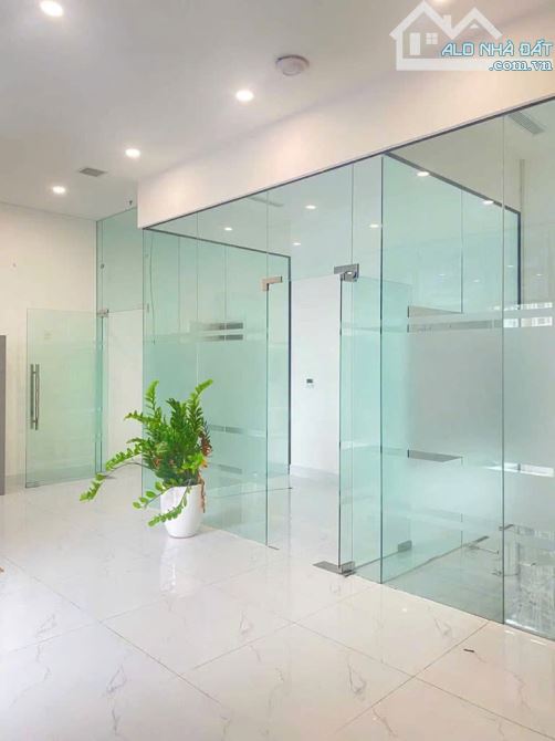 SHOPHOUSE D’CAPITALE – HIẾM TRÊN THỊ TRƯỜNG – 82M² – 10.5 TỶ (ECG91524)