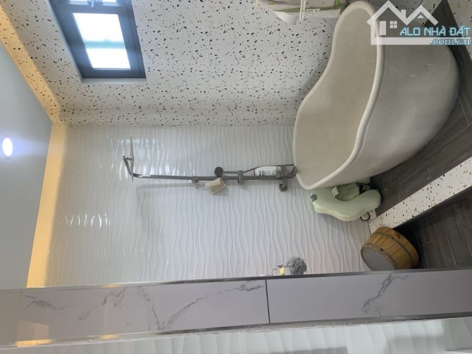 NHÀ ĐẸP HXH TAM PHÚ, TP. THỦ ĐỨC – 78M² – 4 TẦNG BTCT – NỘI THẤT XỊN SÒ – CHỈ 8.2 TỶ - 10