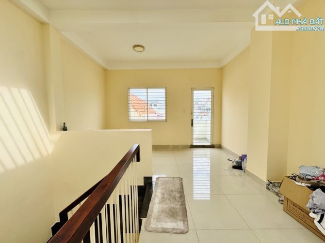 DTSD:183M2, NHÀ 4 TẦNG, NỞ HẬU,KHU VIP, HXH NGUYỄN ĐÌNH CHÍNH,P15(P, CẦU KIỆU) CHỈ 9.8 TỶ - 10
