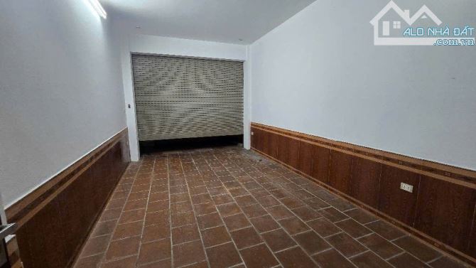 LIỀN KỀ VĂN KHÊ - DT 136M2 - VỊ TRÍ NGÃ TƯ ĐẸP - KINH DOANH ĐỈNH - Ô TÔ DỪNG ĐỖ - 10