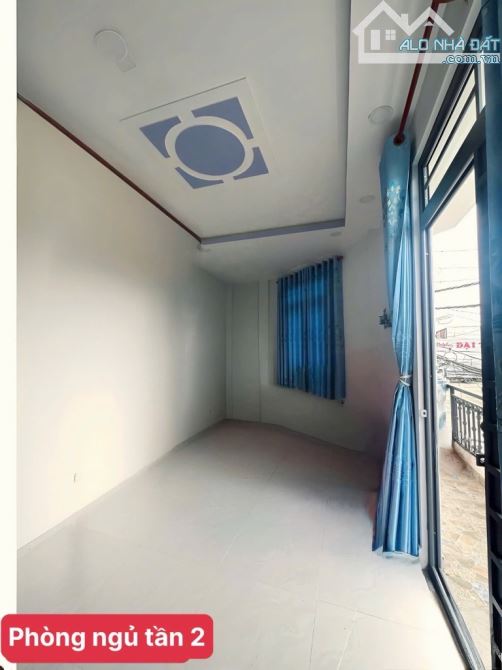 LÔ GÓC 2 MẶT HẺM – XE CONTAINER TỚI CỬA – NHÀ 3 TẦNG MỚI – 81M² – CHỈ CÁCH MẶT TIỀN 40M - 10
