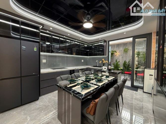NHÀ 5 Tầng đường THẠNH XUÂN 21 phường THẠNH XUÂN, Q12, dt 62m2 (4mx16m) 💵7,6Tỷ - 11
