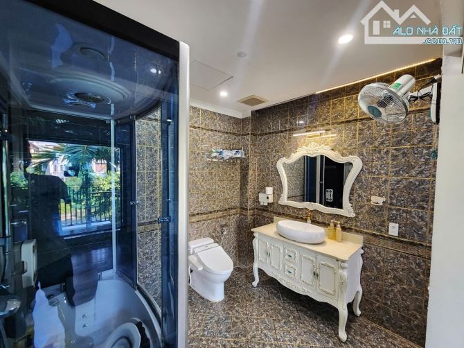 BÁN BIỆT THỰ SAO ĐỎ – VIEW CÔNG VIÊN – ĐÓN DỰ ÁN HẦM CHUI NGÔ GIA TỰ – GIÁ CHỈ 11,98 TỶ - 11