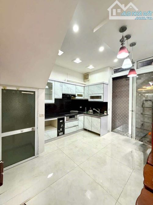 🏡 3,2tỷ.Bán nhà 50m x 4 tầng Phố Cấm, Nguyễn Hữu Tuệ, Ngô Quyền - 1