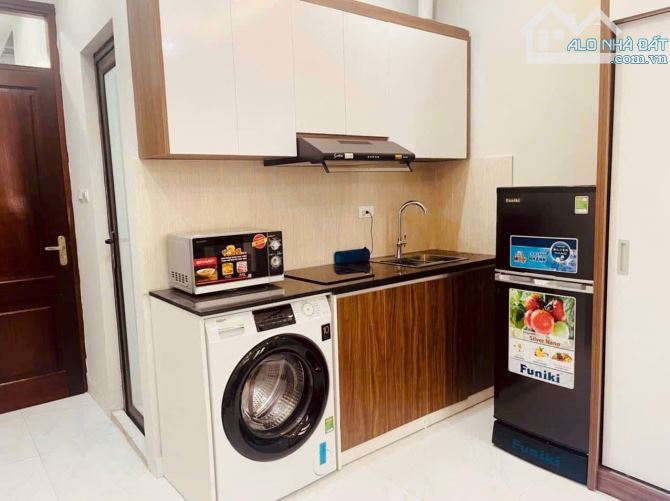 Tòa nhà dòng tiền 100m2, 36 phòng, nhỉnh 17 tỷ, 8 tầng, doanh thu 120tr/th, tại Cầu Giấy, - 1