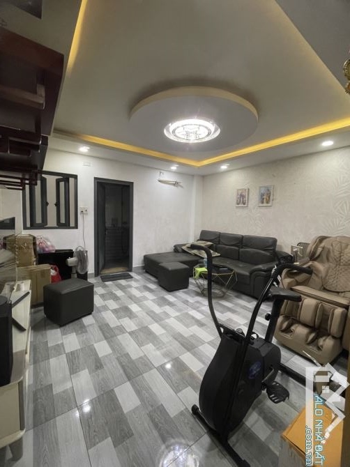 NHÀ ĐẸP CHỦ XÂY TÂM HUYẾT - LIÊN KHU 10-11 – 5 TẦNG – HẺM XE HƠI – GIÁ CHỈ 6.X TỶ - 1