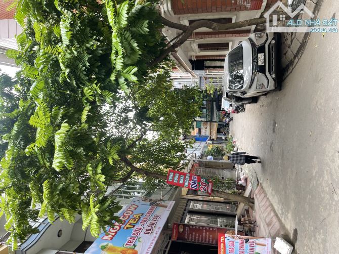 CHÍNH CHỦ NHỜ BÁN ĐẤT VĂN QUÁN-Ô TÔ TRÁNH - 2 MẶT NGÕ - 1