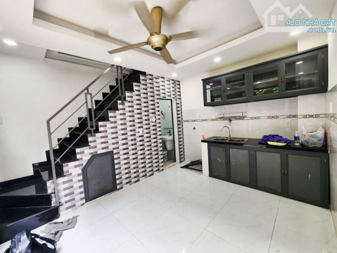 Nhà 4 tầng hẻm ô tô thông, Tân Thắng đối diện Aeon, 3.2 tỷ - 1