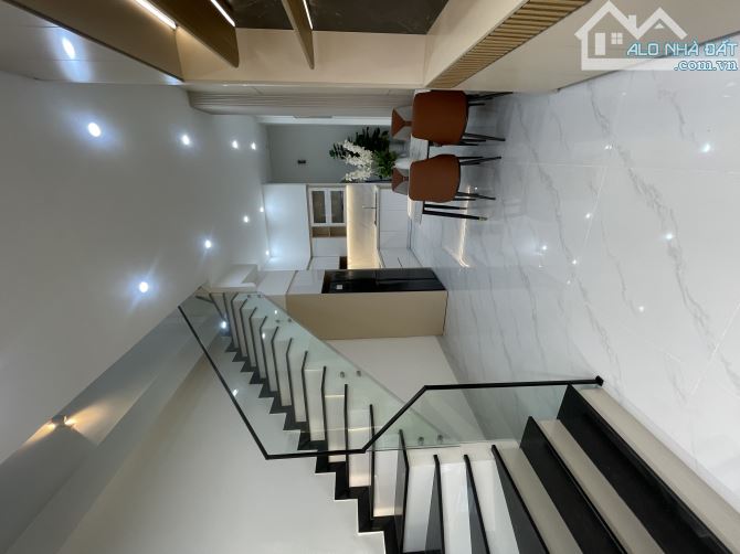 BÁN NHÀ KIỆT TRẦN XUÂN LÊ , 3 TẦNG ,3 PHÒNG NGỦ ,CÓ CHỖ ĐẬU OTO - 1