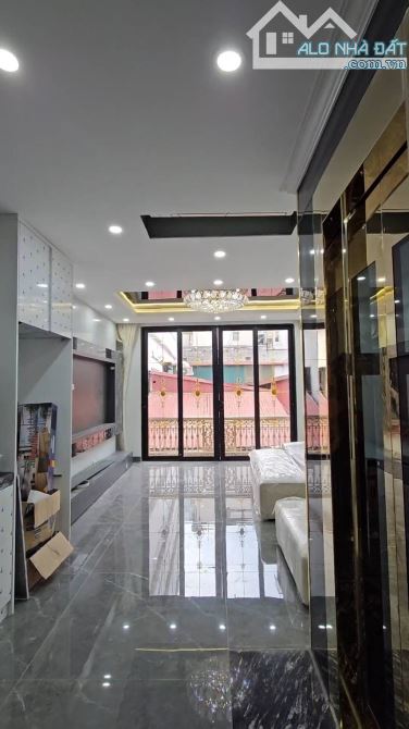 Bán nhà Hồng Mai – 2 mặt ngõ – 6 tầng thang máy – nội thất xịn – giá 16.8 tỷ