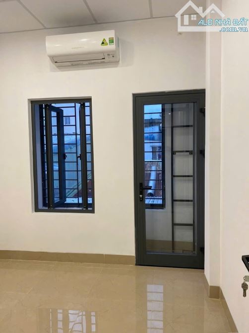 Bán Nhà 2 tầng kiệt Ỷ LAN NGUYÊN PHI gần 30/4 , gần chợ hòa cường. - 1