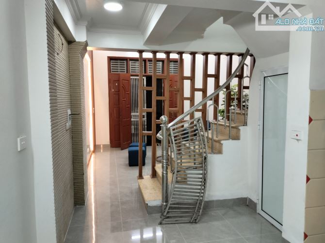 Bán nhà Lê Quang Đạo 30m2 5 tầng 5 ngủ, giá rất tốt 6.65 tỷ có TL. - 1