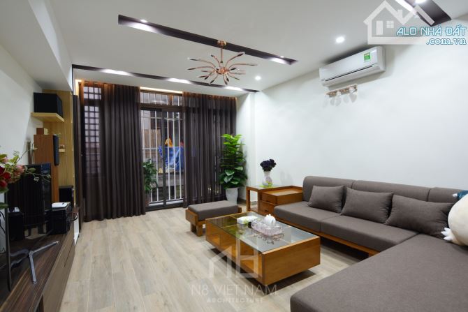 HẠ GIÁ 18 TỶ VỀ 16 TỶ NHÀ MT ĐƯỜNG PHAN VĂN HÂN,P17,Q BÌNH THẠNH,DT 5,5 X 15. - 1