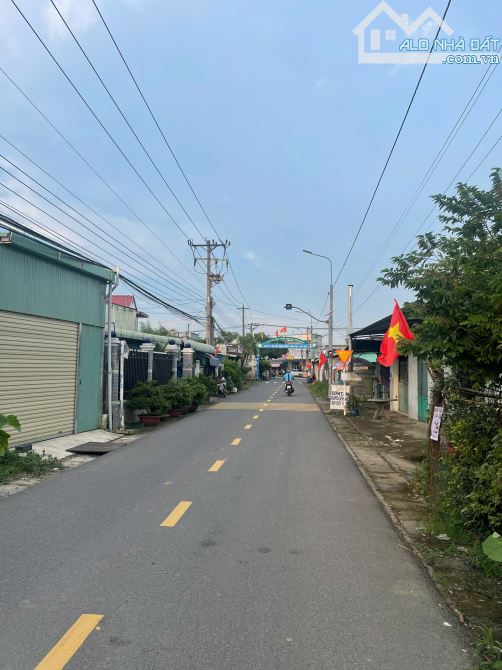 Bán đất lô góc 1176m2 mặt tiền đường Bình Hòa - Cây Dương - (Nay Phường Tân Triều) - 1