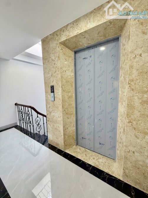 Bán nhà riêng 50×5 Tầng thang máy gần phố Minh Khai - 1