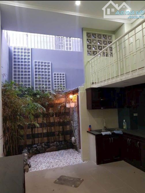 Bán Nhà Mặt tiền Kinh Doanh - Quang Trung Gò Vấp - 127m² - 4 tầng 4.1 x 27m 11.5 tỷ. - 1