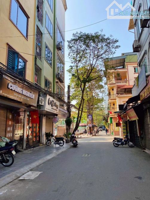 mặt ngõ 189 Nguyễn Ngọc Vũ ô tô tránh, vỉa hè, 55m² x 4T, MT 4m, giá 25 tỷ  vị trí K/D - 1