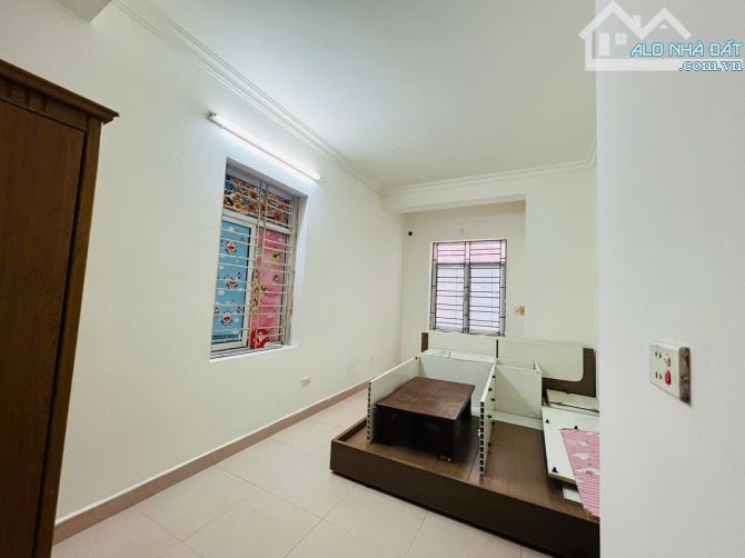 Siêu hiếm nhà 3 tầng đường Hồ Đá, Sở Dầu, Hồng Bàng, Hải Phòng. ô tô đỗ cửa chỉ 2,1 tỷ - 1