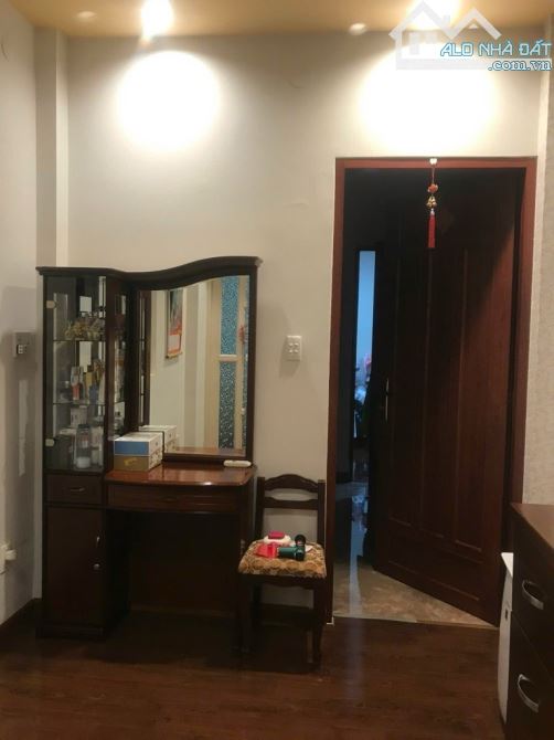 Nhà 3 tầng BTCT Phan Đình Phùng – Gần hẻm ô tô, nội thất cao cấp – Chỉ 5,5tỷ! - 1