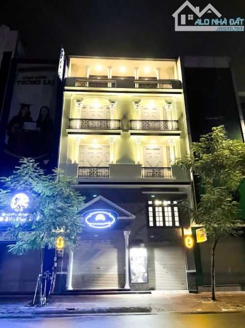 Cho thuê 330 Cao Thắng Quận 10 DT 9x20m trệt 4 lầu giá thuê 130 triệu/tháng - 1