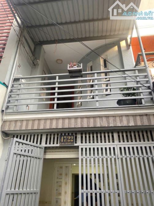 Nhà xây dựng kiên cố cứng cáp 1 lầu sổ hồng riêng ngay siêu thị metro quận 12 - 1